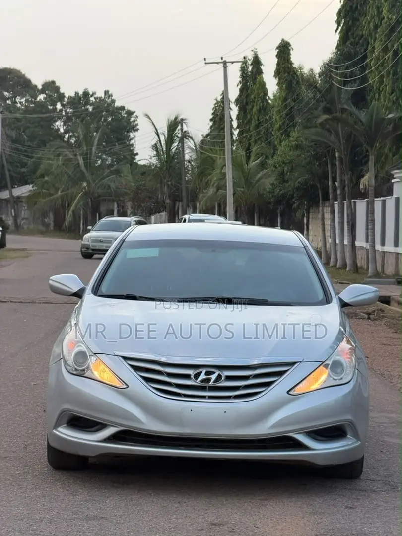 Hyundai Sonata 2013 Silver