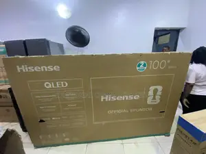 Hisense 100Q7Q 100-Inch Smart QLED Television for Home Cinema Rooms