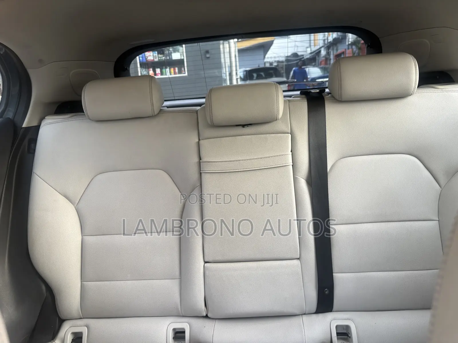 Mercedes-Benz GLA-Class 2015 Green