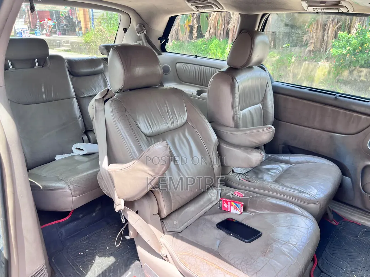 Toyota Sienna 2009 Green
