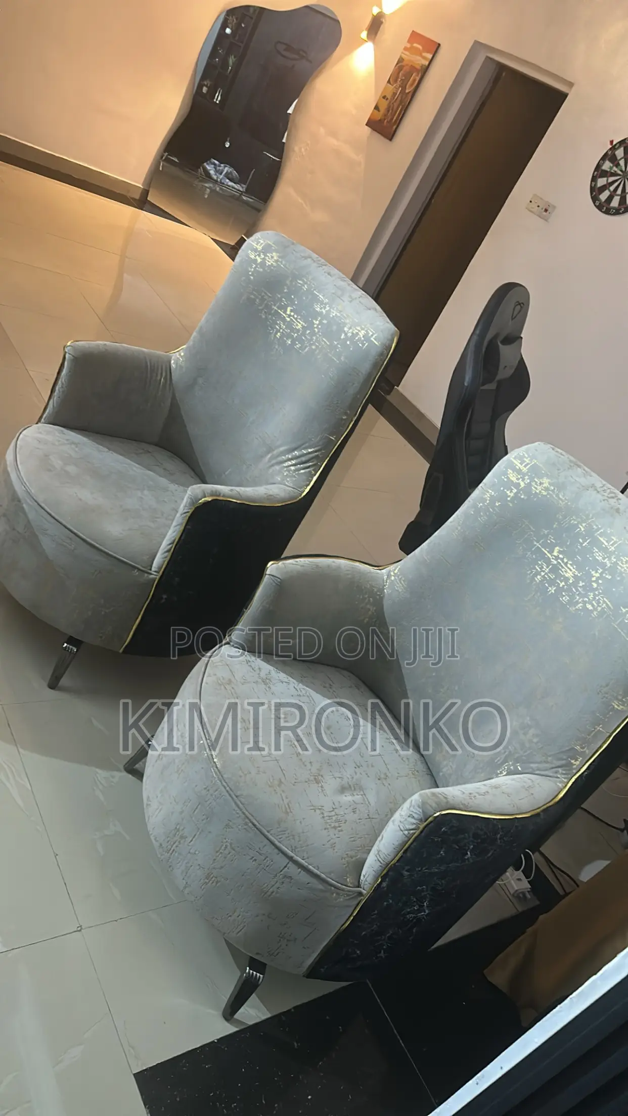 7 Seater Chair