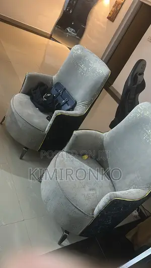 7 Seater Chair