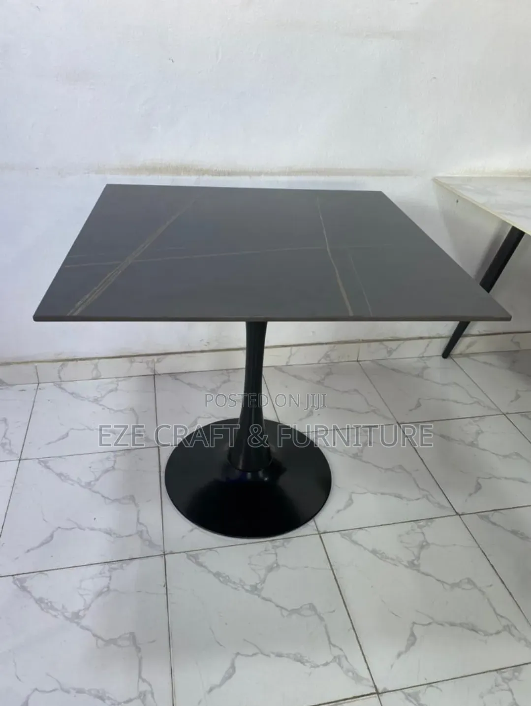 Single Pole Marble Dining Table