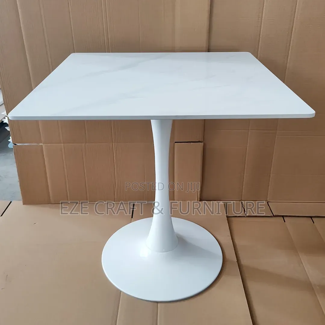 Single Pole Marble Dining Table