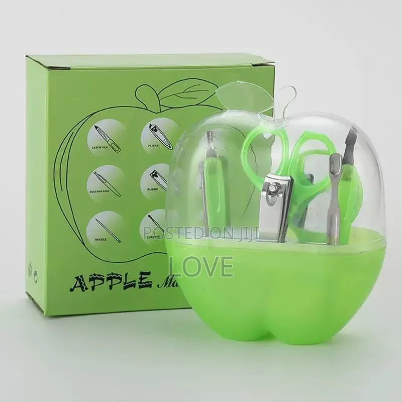 Apple-Shaped Manicure Set