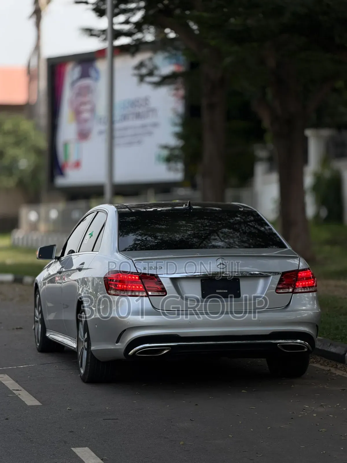 Mercedes-Benz E350 2016 Silver