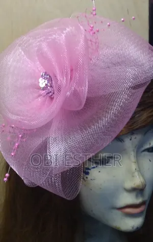 Crinoline Fascinator