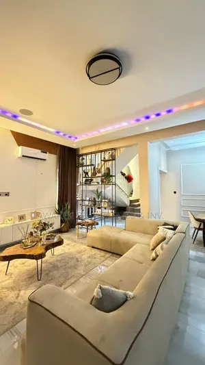 Furnished 5bdrm Duplex in Gaduwa for sale