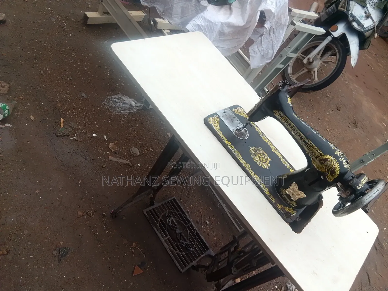 Used Manual Sewing Machines