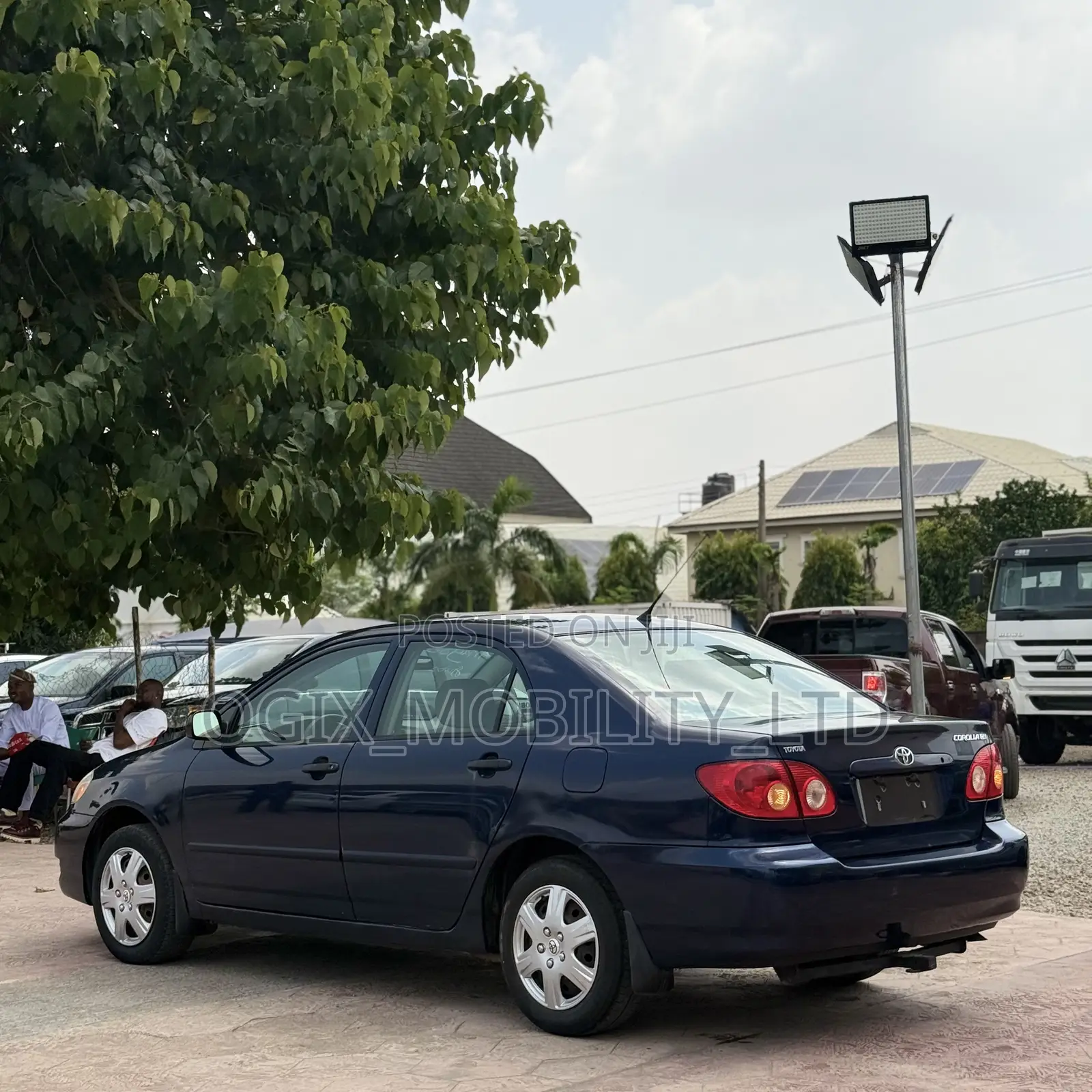 Toyota Corolla LE 2005 Blue