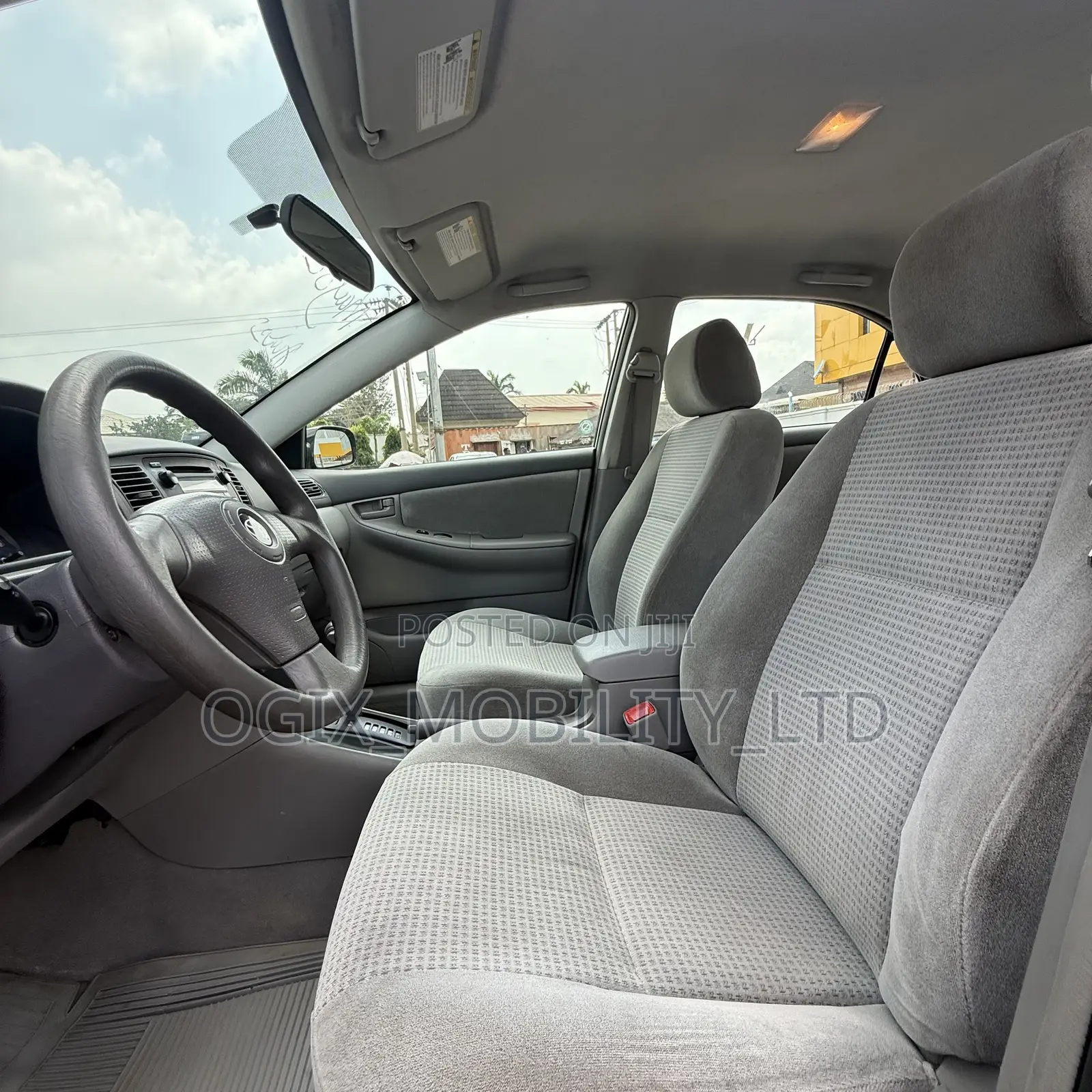 Toyota Corolla LE 2005 Blue
