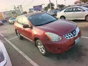 Nissan Rogue S 2013 Red