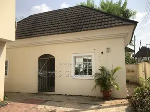 1bdrm Bungalow in Gwarinpa for rent