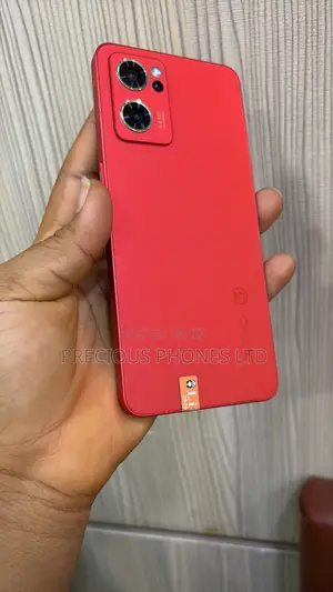 Oppo Reno7 5G 256 GB Red