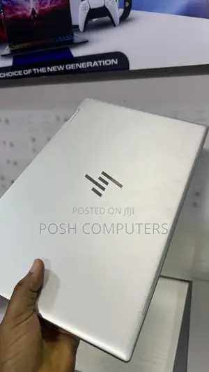 Laptop HP Envy 15-ep0xxx 32GB Intel Core i7 SSD 1T