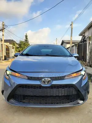 Toyota Corolla LE Eco (1.8L 4cyl 2A) 2019 Blue