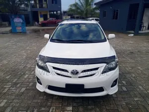 Toyota Corolla S Special Edition 4dr Sedan (1.8L 4cyl 4A) 2013