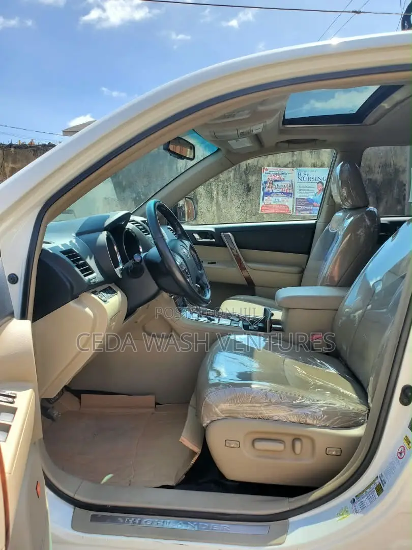 Toyota Highlander Limited 2012 Blue
