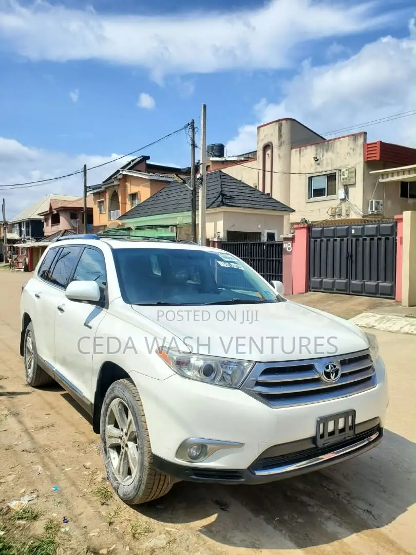 Toyota Highlander Limited 2012 Blue