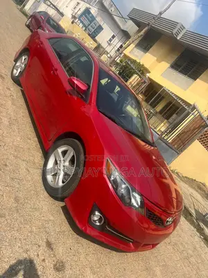 Toyota Camry SE Sport 4dr Sedan (2.5L 4cyl 6A) 2014 Red