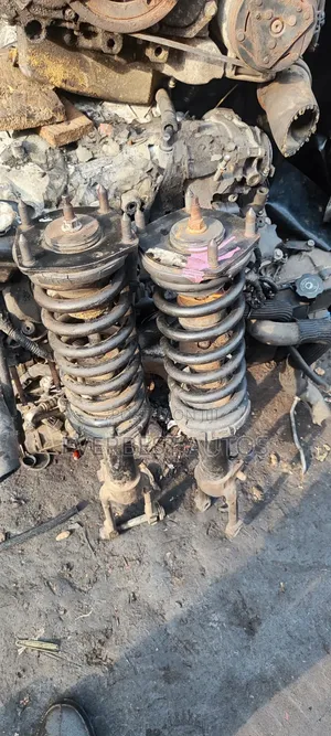 Set of Front Shocks Jeep Commander 2008 Model