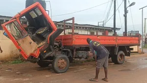 Mercedes Benz 814 Heavy Truck