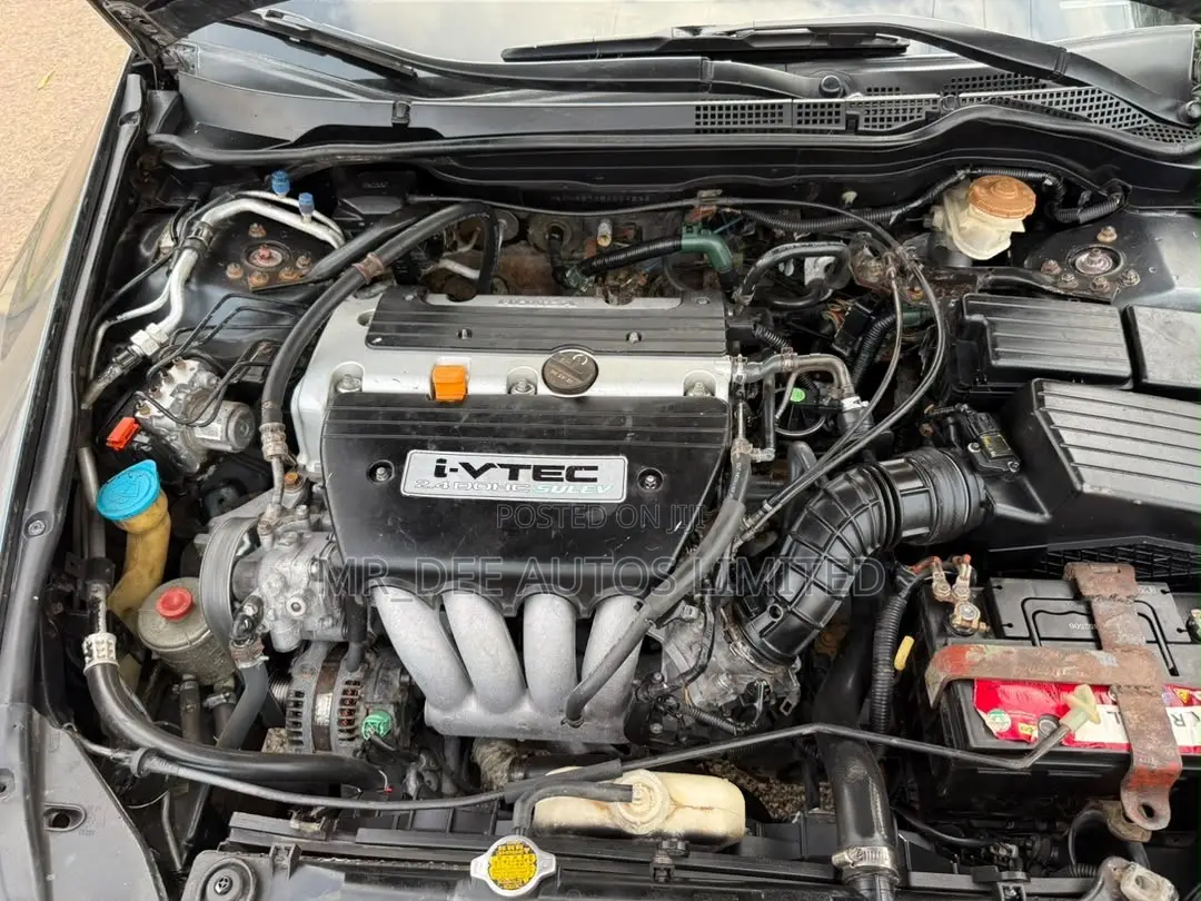 Honda Accord 2005 Gray