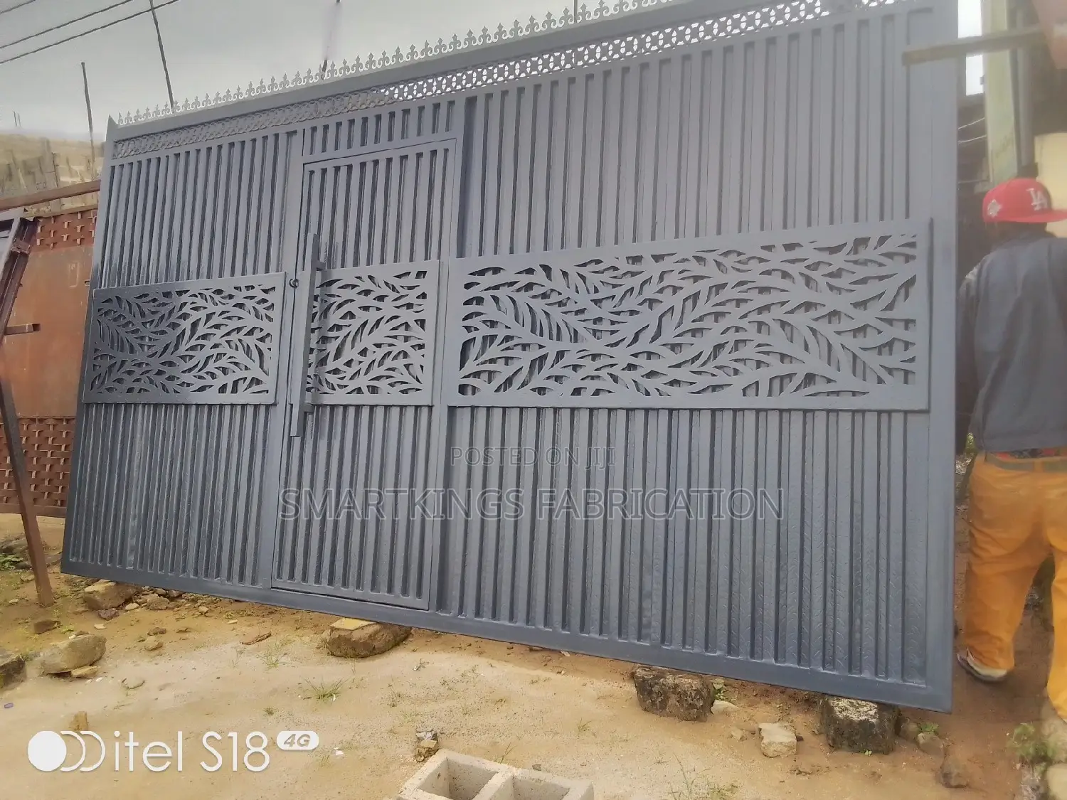 Rolling Gate