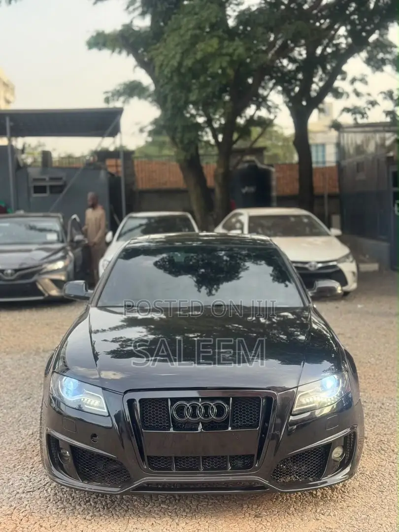 Audi A4 2012 Black