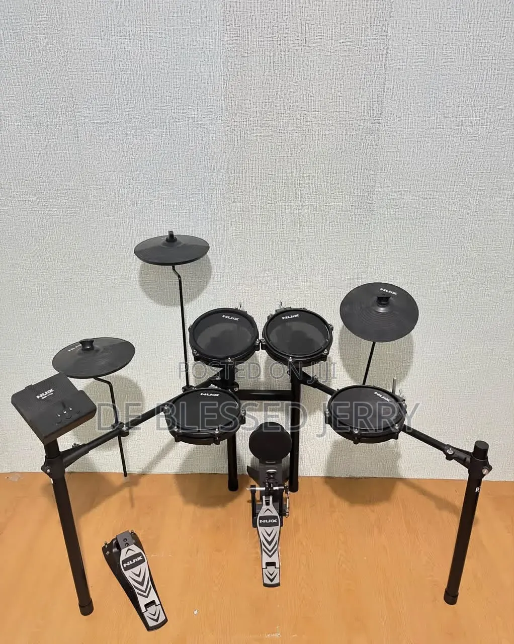 Nux Dm110 Electric Drum Set