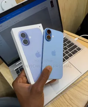 New Apple iPhone 17 256 GB Blue