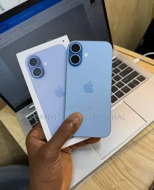 New Apple iPhone 17 256 GB Blue