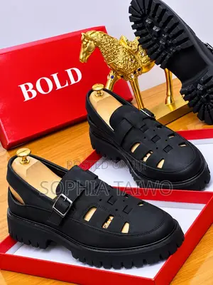 Bold Captain Sandal