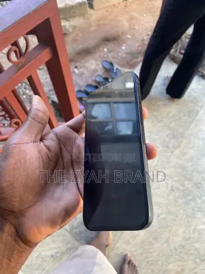Apple iPhone 15 128 GB Black