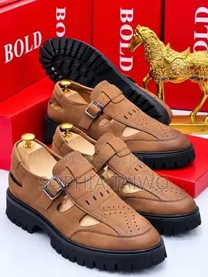 Bold Men's Comfort Buckle-Up Sandal