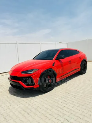 Lamborghini Urus 2021 Red