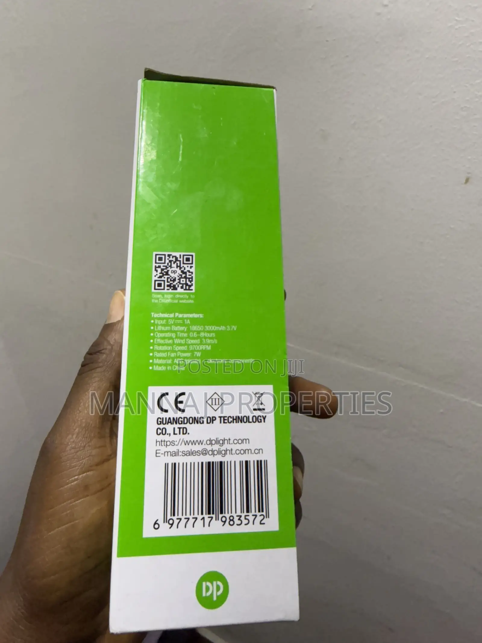 Dp Portable Handheld Cooling Fan With Water Mist & Digital Display