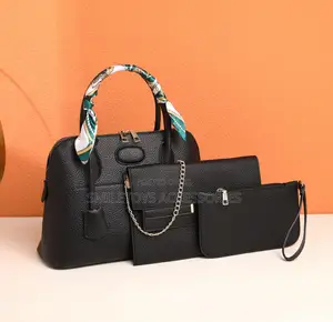 Black Ladies Handbag Set of 3 With Matching Purses