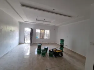 3bdrm Block of Flats in Asa, Soluyi for rent