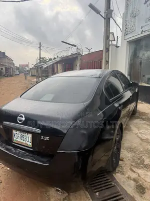 Nissan Altima 2009 Black