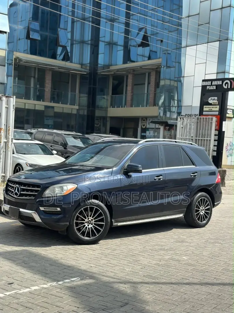 Mercedes-Benz M Class ML 350 4Matic 2013 Blue