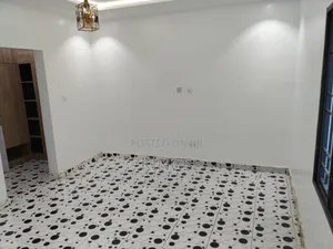 1bdrm Block of Flats in Off Von Road, Sabon Lugbe for rent