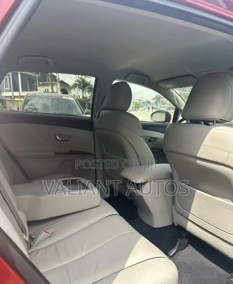 Toyota Venza 2009 Red