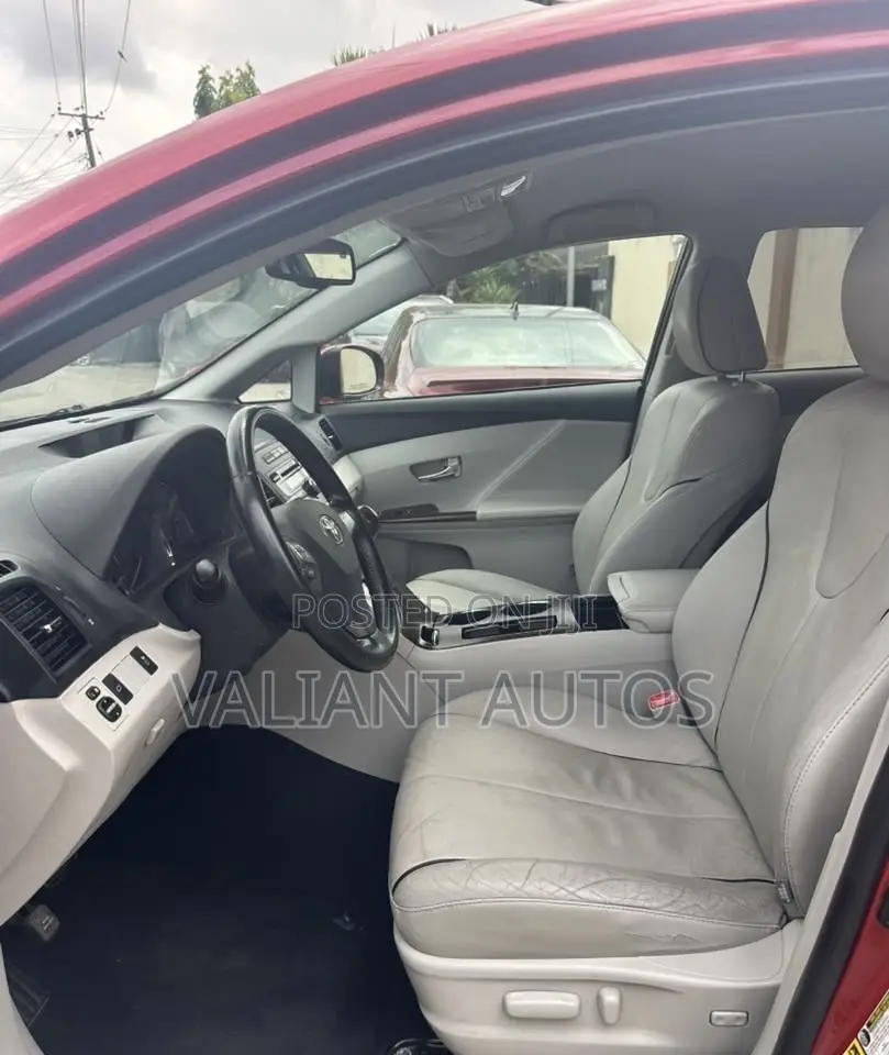 Toyota Venza 2009 Red