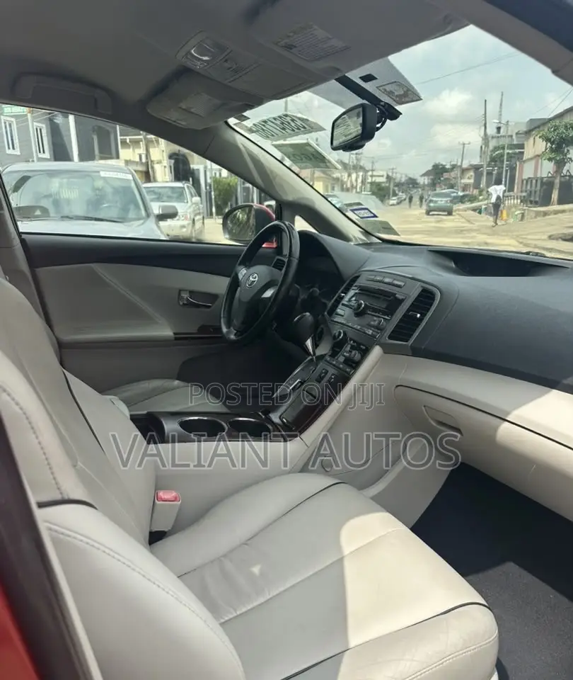 Toyota Venza 2009 Red