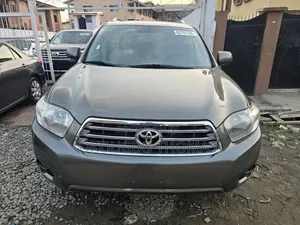 Toyota Highlander Limited 2010 Green