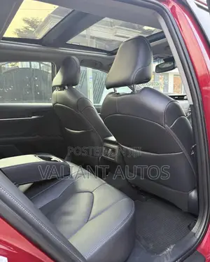 Toyota Camry 2018 Red