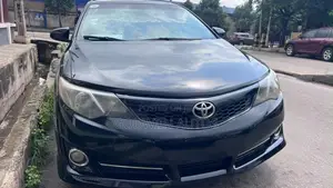 Toyota Camry SE 4dr Sedan (2.5L 4cyl 6A) 2012 Black