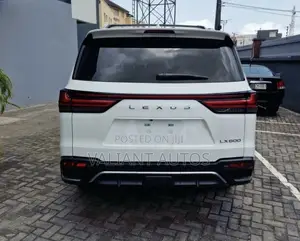 Lexus LX 2023 White