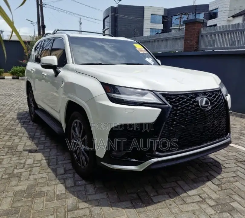 Lexus LX 2023 White